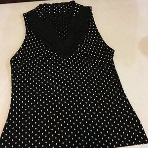 Ladies Sleeveless top